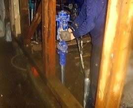 建物既存のまま杭工事